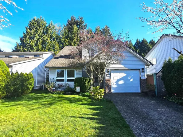 15429 90th Ave, Surrey, BC V3R 9J5