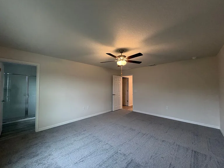 678 W Walkertown Dr — Photo 17