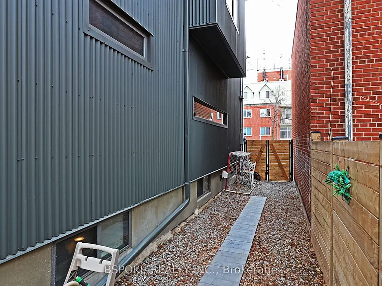 707 Mortimer Ave #BASEMENT — Photo 13