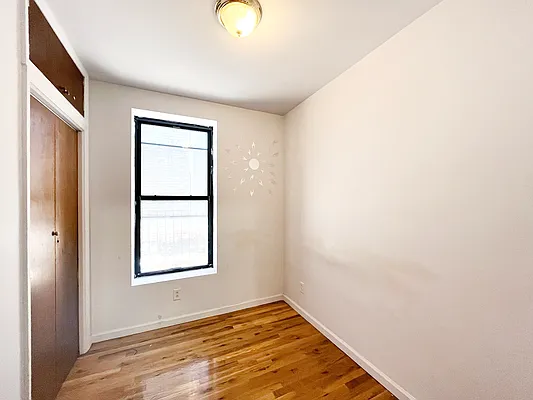 Rented by REAL New York | media 8