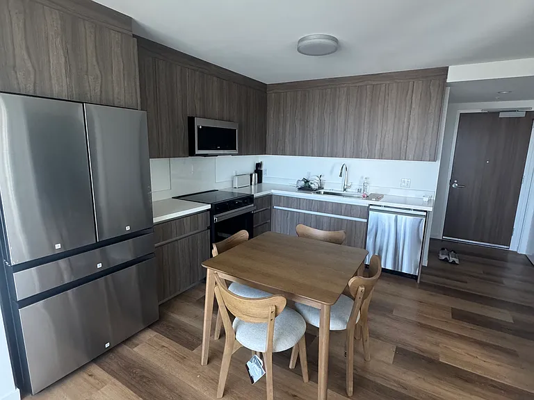 1500 Rycroft St #3203R — Photo 2