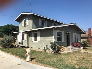 20058 3rd St — Photo 2