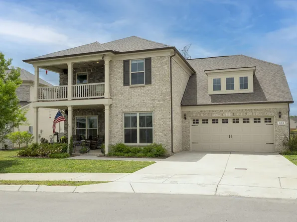 806 Chalkstone Ln, Mount Juliet, TN 37122