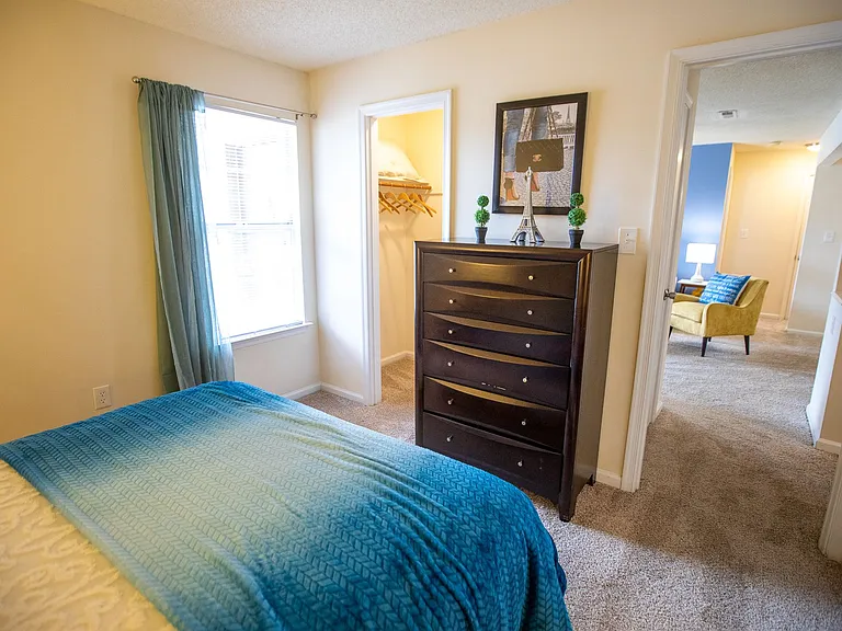Woodbriar Apartment Homes — Photo 43