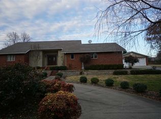 20 Scarlett Dr, Murray, KY 42071
