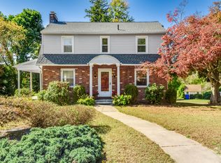 11 Knollwood Rd, East Hartford, CT 06118