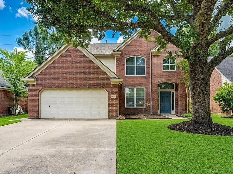 20723 Nettlebrook Ln — Photo 2