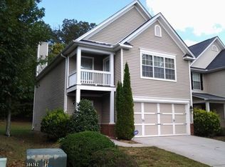 733 Shadow Lakes Dr, Lithonia, GA 30058