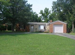 1209 15th St, Peru, IL 61354