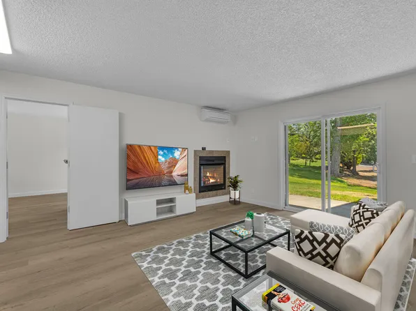 1565 NW Wall St #124-125, Bend, OR 97703