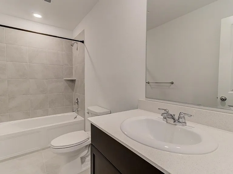 6042 Determine Ln — Photo 11