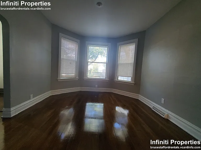 7632 S Drexel Ave #1 — Photo 2