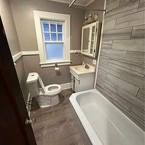 343 Genesee Park Blvd — Photo 8
