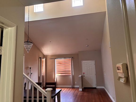 2nd image of 1482 Haddington Dr