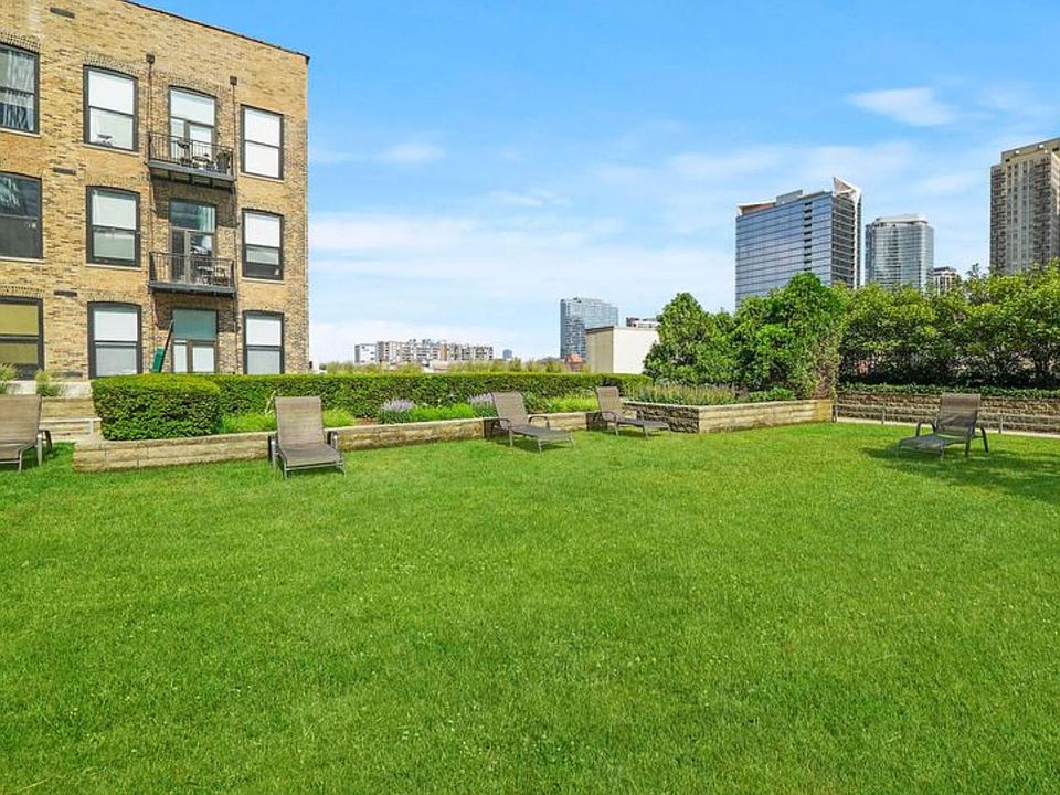 2nd image of 1250 S Michigan Ave Unit 506