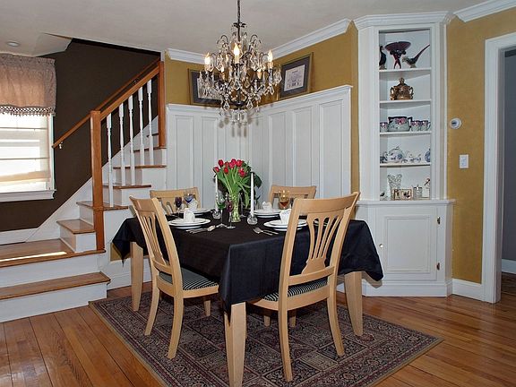 Formal Dining Room