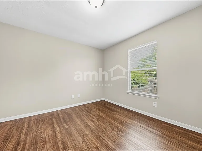 19342 Little Pine Ln — Photo 14