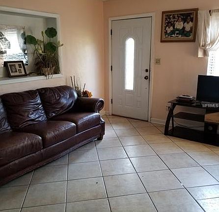 2nd image of 4926 Balboa Dr