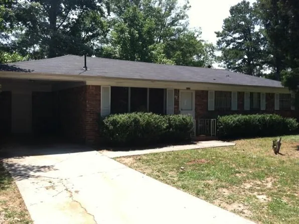 5530 Old Bill Cook Rd, Atlanta, GA 30349