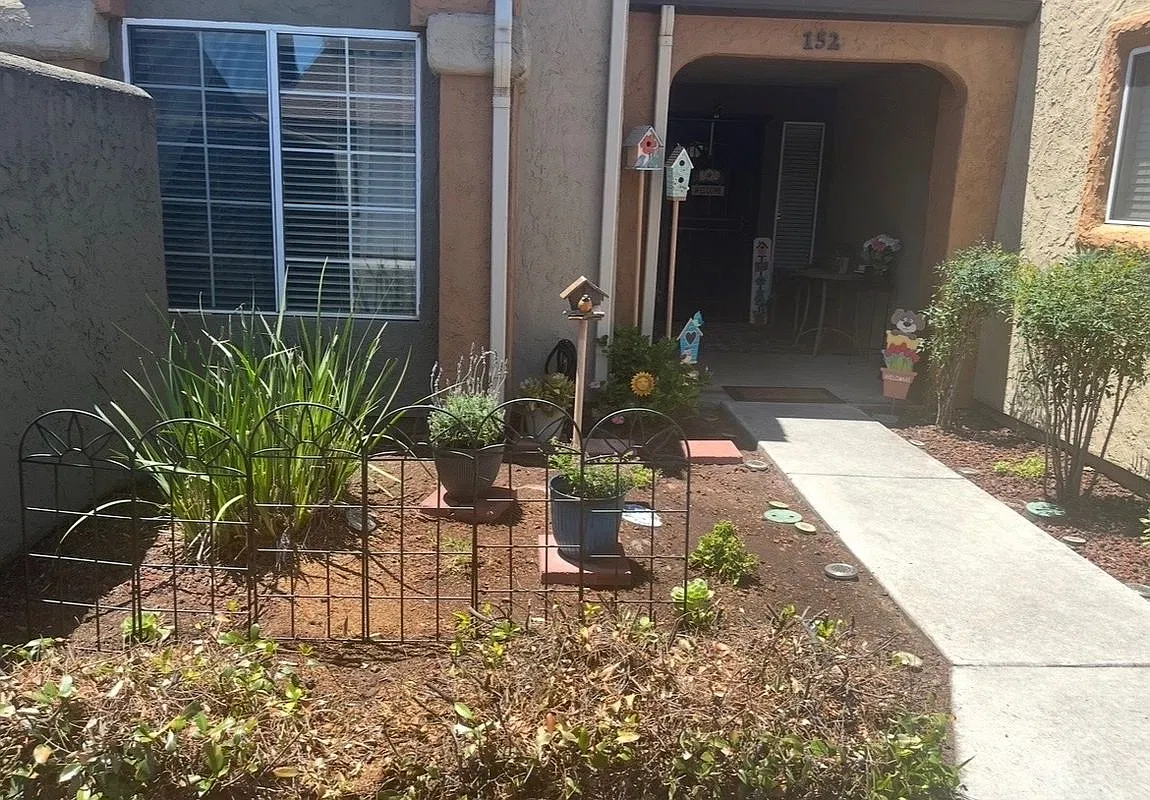 2 bed, 2.0 bath, 908 sqft, $1,850 — Photo 1