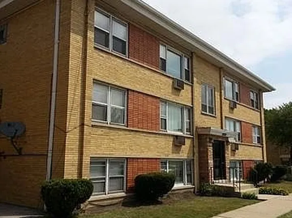 1107 Cermak Rd #9, Broadview, IL 60155