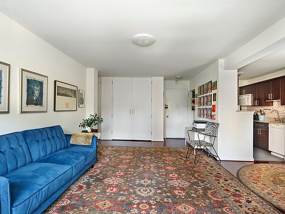 2nd image of 315 W 232nd St APT 2D