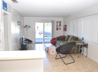 6768 Trigo Rd APT 4, Isla Vista, CA 93117