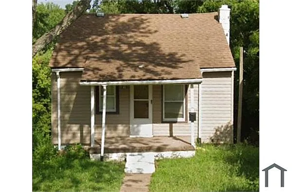326 La Motte Ln photo 1
