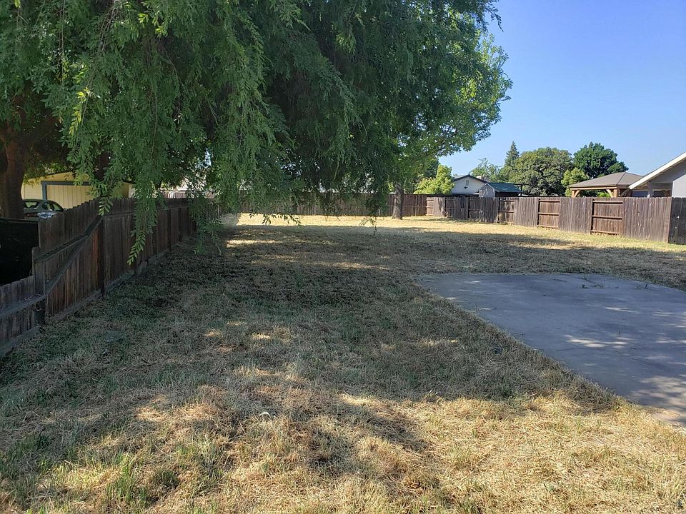 2nd image of 537 W Walnut Avenue
