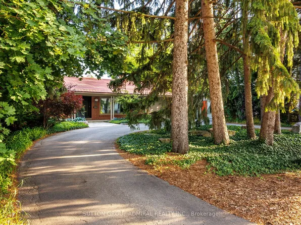 238 Mill St, Richmond Hill, ON L4C 4B3
