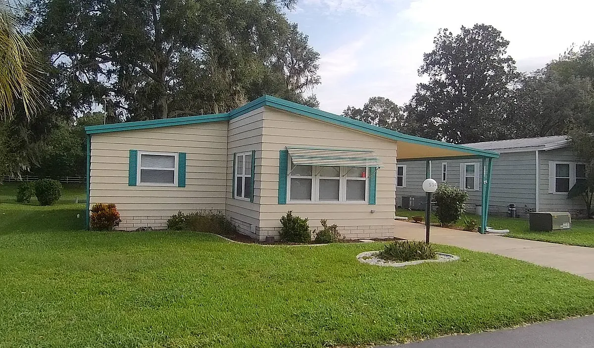Building Photo - 5549 SW 58th Pl
