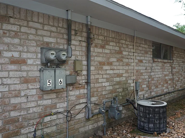 604 Wilson Rd #5 — Photo 16