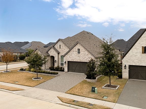 4th image of 3051 Meadow Dell Dr