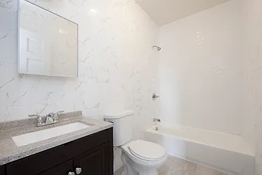 Rented by R New York