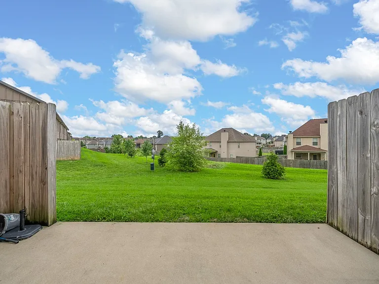 1000 Henry Place Blvd #901 — Photo 15