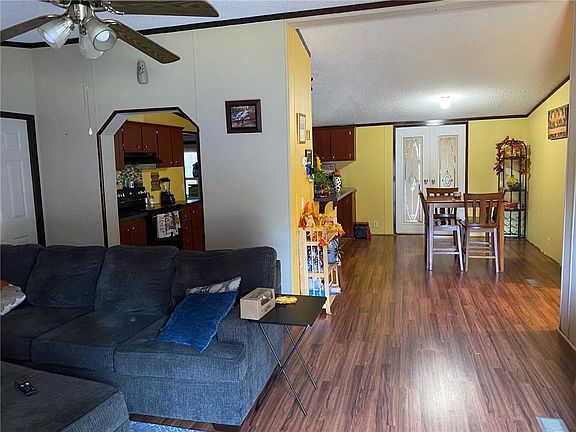 5th image of 170 Brentwood Ln