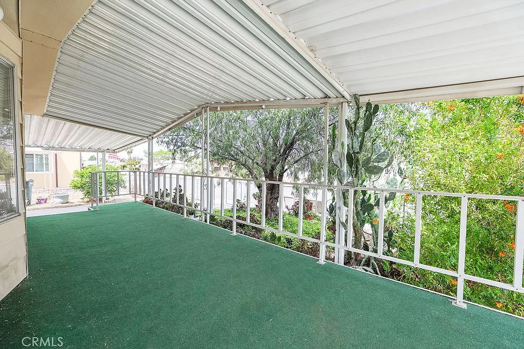 2 bed, 960 sqft, $1,700 — Photo 4