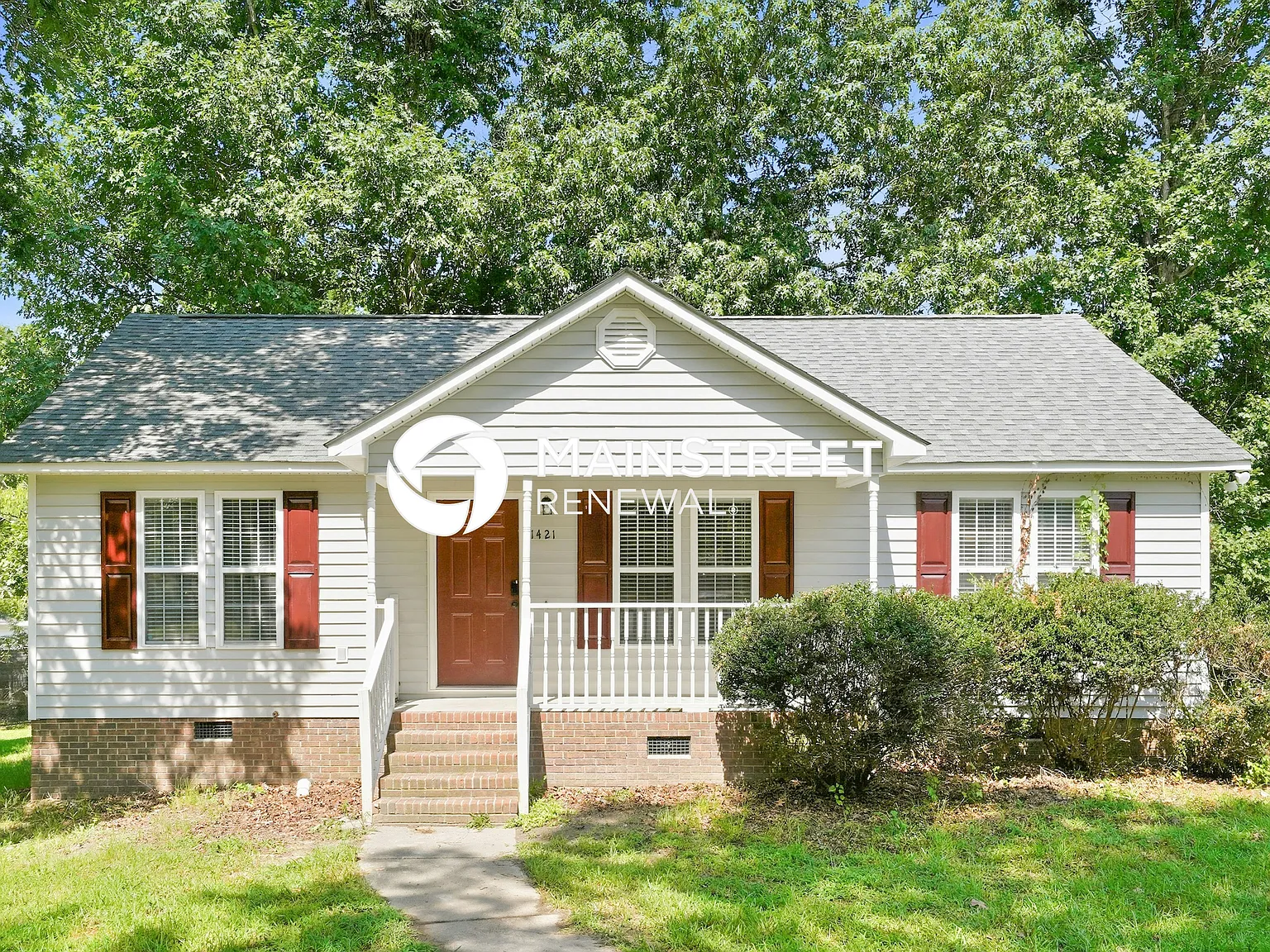 1421 Mandolin Pl — Photo 1
