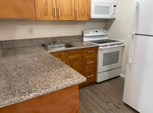 449 Kuamoo St #303, Honolulu, HI 96815