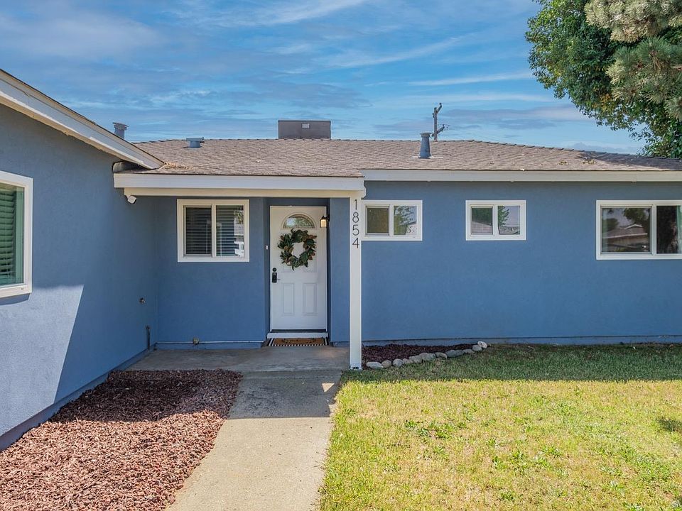 1st image of 1854 Park Cir