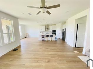 209 Kistler Dr, Little Elm, TX 75068
