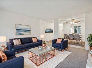 Parkway Garden Apartments, Portland, OR 97230