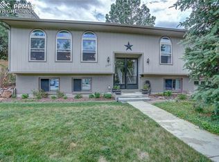 2703 Northcrest Dr, Colorado Springs, CO 80918