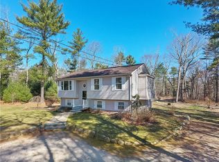 58 Baker Pines Rd, Wyoming, RI 02898