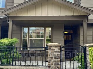 15908 NW Central Dr, Portland, OR 97229