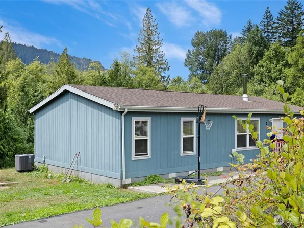 734 Davis Lake Road, Morton, WA 98356
