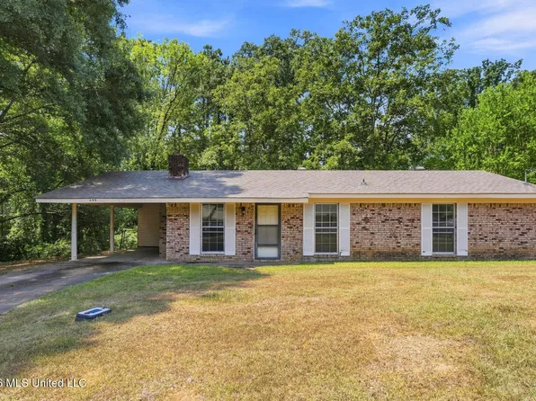 608 Simpson Cir, Mendenhall, MS 39114