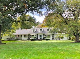 58 Redfern Dr, Youngstown, OH