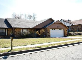 3913 Harvey Rd, Bartlesville, OK 74006