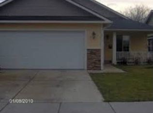 915 Murray Ave, Medford, OR